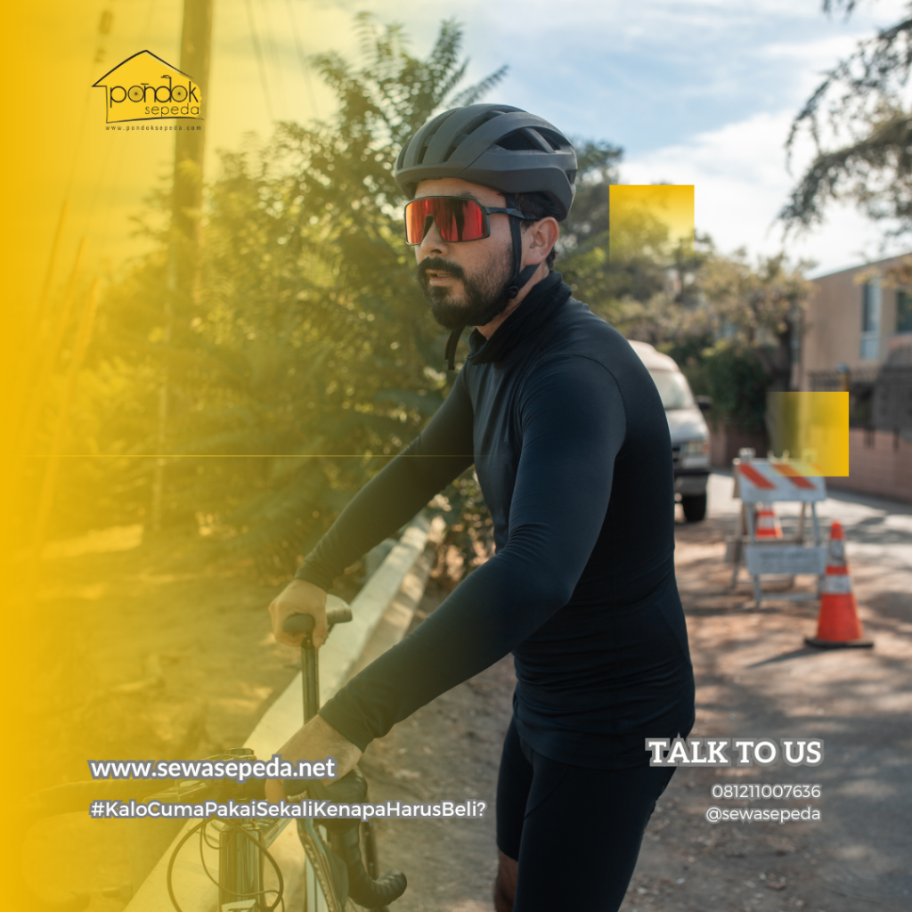 Cycling suit